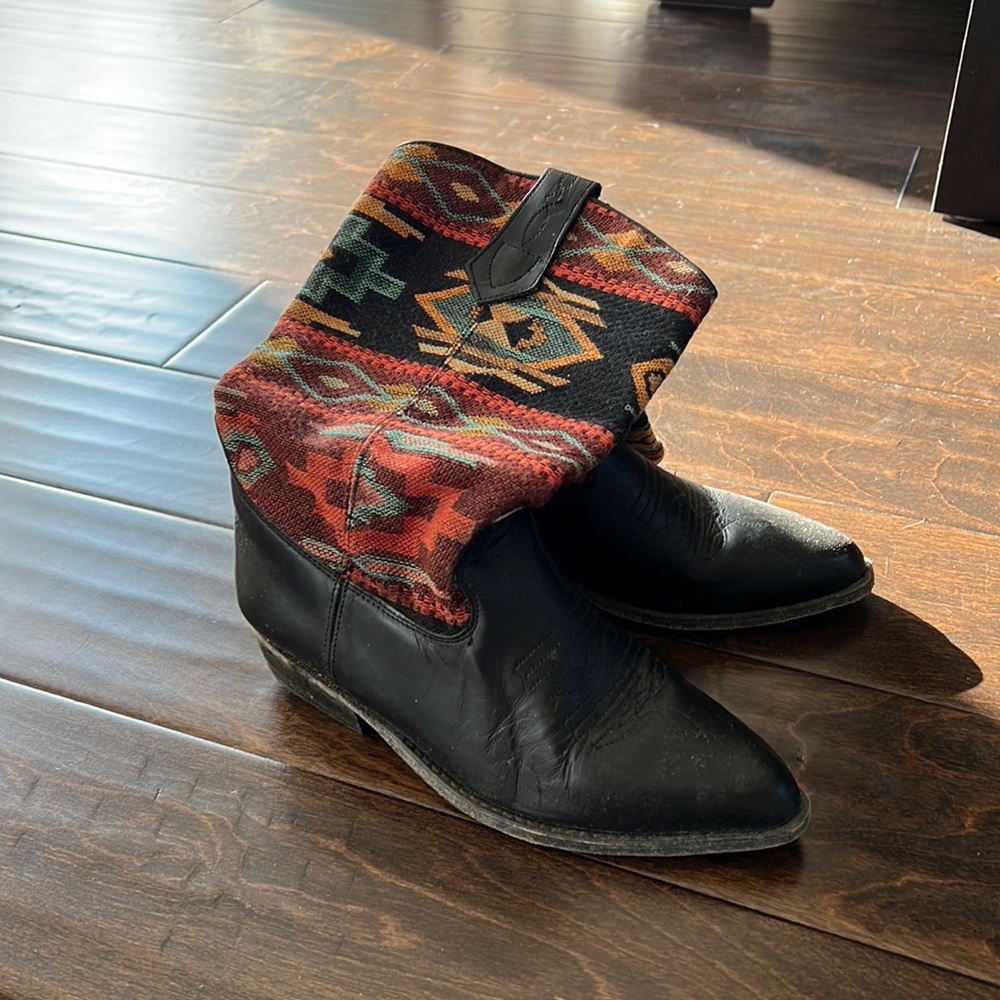 Tribal leather cowboy boots